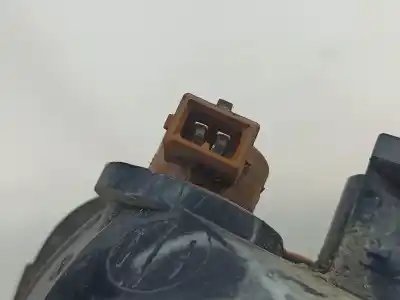 Автозапчастина б/у центральна задня протитутмана для renault captur i (j5_, h5_) blue dci 95 посилання на oem iam   