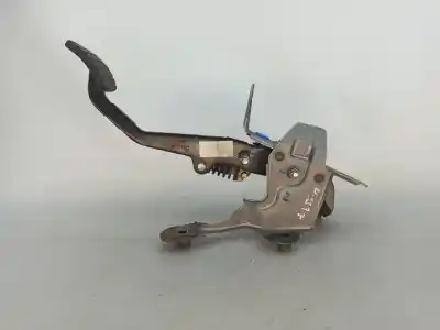 Pezzo di ricambio per auto di seconda mano pedale del freno per renault captur i (j5_, h5_) blue dci 95 riferimenti oem iam   