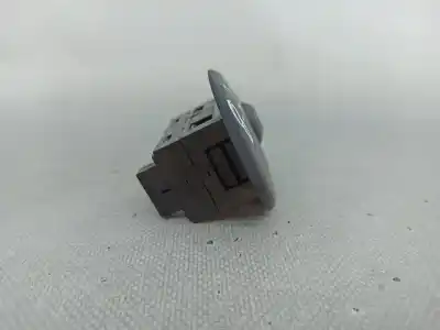 Second-hand car spare part rear left power window switch for rover rover 75 (rj) 2.0 cdt oem iam references yud100741puy  