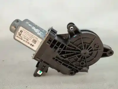 Автозапчастина б/у двигатель переднього правого скла для hyundai i30 fastback (pde, pden) 1.6 crdi посилання на oem iam 82460g4010  