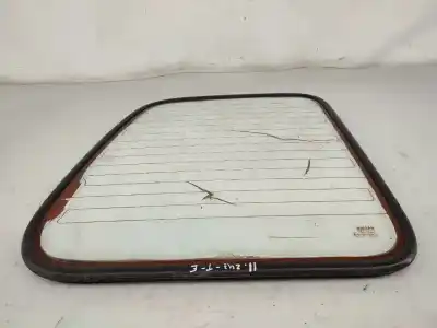 Peça sobressalente para automóvel em segunda mão vidro traseiro por nissan vanette cargo (hc23) 2.3 diesel referências oem iam 