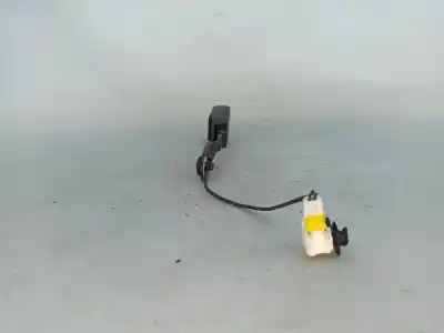 Автозапчасти б/у крюк для ремня передний правый за citroen ds3 1.6 blue-hdi fap ссылки oem iam 9687393580  