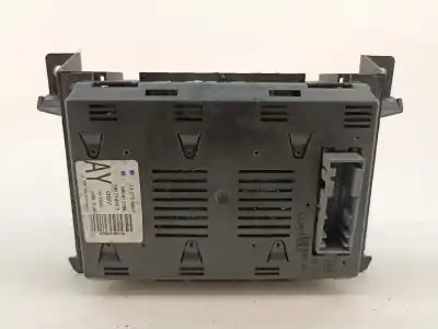 Peça sobressalente para automóvel em segunda mão display gps / multimídia por opel astra h gtc (a04) 1.4 (l08) referências oem iam 13275085   Peça sobressalente para automóvel em segunda mão display gps / multimídia por opel astra h gtc (a04) 1.4 (l08) referências oem iam 13275085