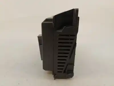 Peça sobressalente para automóvel em segunda mão display gps / multimídia por opel astra h gtc (a04) 1.4 (l08) referências oem iam 13275085   Peça sobressalente para automóvel em segunda mão display gps / multimídia por opel astra h gtc (a04) 1.4 (l08) referências oem iam 13275085