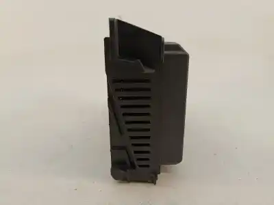 Peça sobressalente para automóvel em segunda mão display gps / multimídia por opel astra h gtc (a04) 1.4 (l08) referências oem iam 13275085   Peça sobressalente para automóvel em segunda mão display gps / multimídia por opel astra h gtc (a04) 1.4 (l08) referências oem iam 13275085