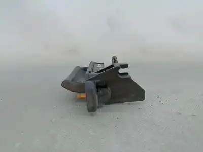 Second-hand car spare part tailgate back door handle for mazda 3 (bk) 1.3 (bk14) oem iam references   