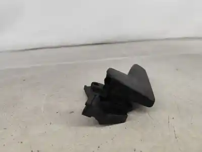 Автозапчастина б/у ручка заднього капота для seat leon (5f1) 1.6 tdi посилання на oem iam 6r1823633  