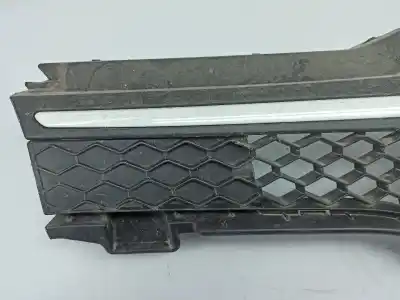 Автозапчасти б/у передняя решетка за renault twingo iii (bcm_) 1.0 sce 70 ссылки oem iam 622566433r  