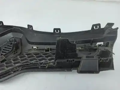 Автозапчасти б/у передняя решетка за renault twingo iii (bcm_) 1.0 sce 70 ссылки oem iam 622566433r  