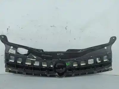 Автозапчасти б/у передняя решетка за opel astra h twintop (a04) 1.9 cdti (l67) ссылки oem iam   