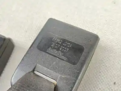 Автозапчастина б/у задній правий гачок для nissan qashqai / qashqai +2 i (j10, nj10, jj10e) 1.5 dci посилання на oem iam 88862jd10a   Автозапчастина б/у задній правий гачок для nissan qashqai / qashqai +2 i (j10, nj10, jj10e) 1.5 dci посилання на oem iam 88862jd10a