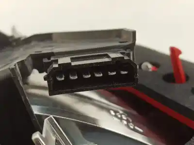 Автозапчастина б/у правий передній пілот для audi a4 b5 avant (8d5) 1.6 посилання на oem iam   