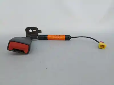 Автозапчасти б/у крюк для ремня задний правый за opel vectra c gts (z02) 1.8 16v (f68) ссылки oem iam b9022600790