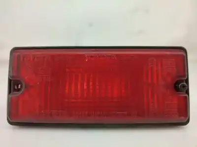 Second-hand car spare part real central fog light for toyota rav4 (a2) 2.0 d-4d 4wd oem iam references 