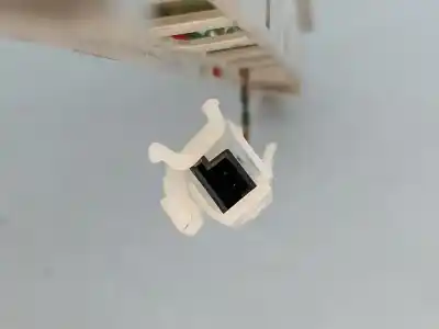 Second-hand car spare part central brake light for bmw 3 (e90) 318 d oem iam references   