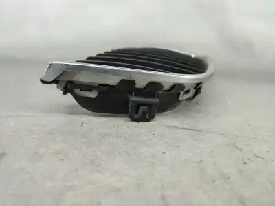Second-hand car spare part front grille for bmw 3 (e90) 320 d oem iam references 7120008  