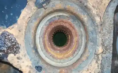 Автозапчасти б/у передняя левая кулачка за suzuki swift iii (mz, ez) gasolina 2007 5p ссылки oem iam   