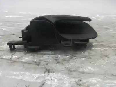 Peça sobressalente para automóvel em segunda mão puxador interior traseiro direito por citroen c1 1.4 hdi cat (8ht / dv4td) referências oem iam 7930 abs