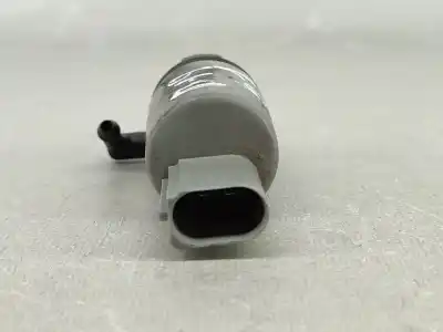 Second-hand car spare part washer pump for bmw 5 touring (e61) 520 d oem iam references 67126934159  