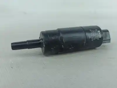 Second-hand car spare part washer pump for bmw 3 touring (e91) 190. 190 vrt gasóleo 2007 5p oem iam references 837743003  
