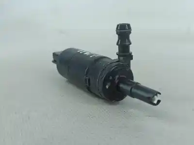 Second-hand car spare part washer pump for bmw 3 touring (e91) 190. 190 vrt gasóleo 2007 5p oem iam references 837743003  