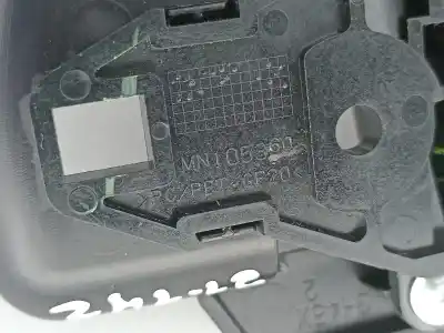 Автозапчасти б/у внутренняя задняя правая ручка за mitsubishi outlander ii (cw_w) 1722 ak gasóleo 2011 5p ссылки oem iam mn105360  