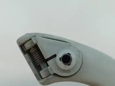 Pièce détachée automobile d'occasion poignée de maintien pour audi a4 b5 (8d2) 1.8 t références oem iam 8d0857607  