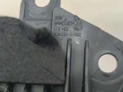 Автозапчастина б/у внутрішня задня права ручка для hyundai i30 fastback (pde, pden) 1.6 crdi посилання на oem iam 82623g4000  