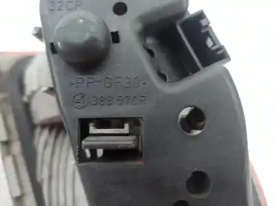 Peça sobressalente para automóvel em segunda mão farolim da mala traseiro direito por bmw 3 touring (e46) 320 d referências oem iam 63218368760  