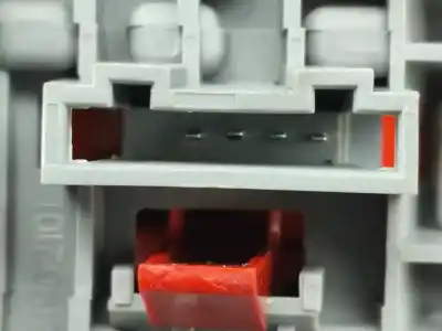 Автозапчастина б/у лівий задній ліхар в дверях для audi a4 b8 avant (8k5) 2.0 tdi посилання на oem iam 21969002  