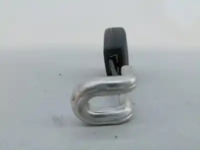 Second-hand car spare part rear right airbag tensioner for audi a4 b5 avant (8d5) 1.9 tdi oem iam references 8d0857740a  