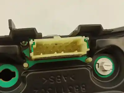 Second-hand car spare part dashboard for opel corsa c (x01) 1.3 cdti (f08 f68) oem iam references 13173347wa  