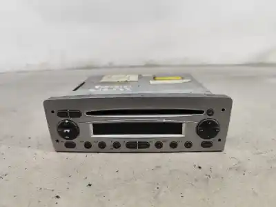 Pezzo di ricambio per auto di seconda mano IMPIANTO AUDIO / RADIO CD per HYUNDAI SANTA FÉ II (CM)  Riferimenti OEM IAM 156053738  