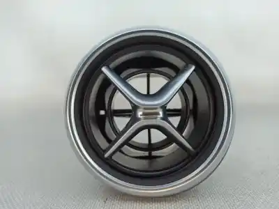 Автозапчастина б/у аераційна решіта для mercedes-benz a-class (w176) a 180 cdi / d (176.012) посилання на oem iam a1768300754