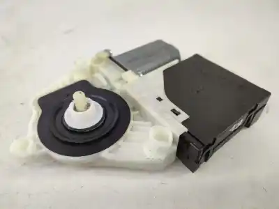 Second-hand car spare part RIGHT FRONT WINDOW MOTOR for VOLKSWAGEN GOLF VI (5K1)  OEM IAM references 5K0959702D  