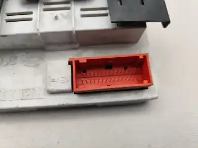 Автозапчастина б/у багатофункційний дисплей для renault megane ii break (km0/1_) 1.5 dci (km02. km13) gasóleo 2004 5p посилання на oem iam 8200107839   Автозапчастина б/у багатофункційний дисплей для renault megane ii break (km0/1_) 1.5 dci (km02. km13) gasóleo 2004 5p посилання на oem iam 8200107839