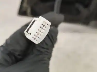 Автозапчасти б/у задний вид справа за toyota auris ranchera familiar (_e18_) 1.4 d-4d (nde180_) ссылки oem iam 8 fios  