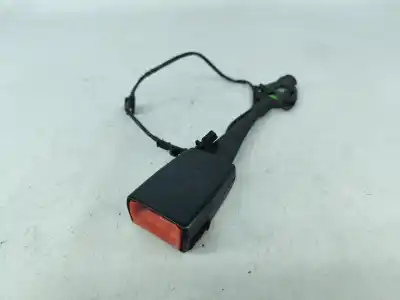 Автозапчастина б/у передній правий гачок для audi a4 b8 avant (8k5) 2.0 tdi посилання на oem iam 8k0857755d