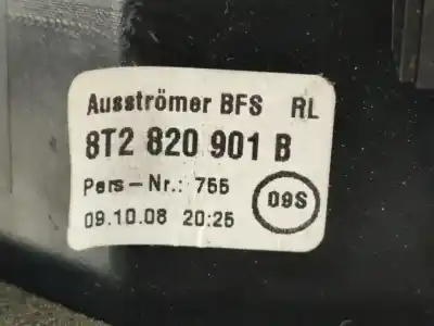 Автозапчастина б/у аераційна решіта для audi a4 b8 avant (8k5) 2.0 tdi посилання на oem iam 8t2820901b  