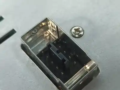 Автозапчастина б/у багатофункційний дисплей для audi a4 b8 avant (8k5) 2.0 tdi посилання на oem iam 8t0919603a  