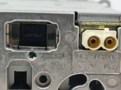 Автозапчастина б/у аудіо система / радіо cd для audi a4 b8 avant (8k5) 2.0 tdi посилання на oem iam 8t2035186c  