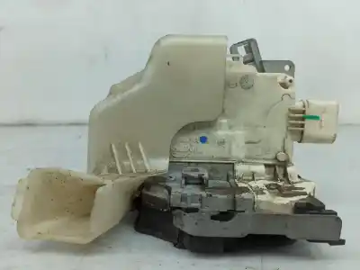 Автозапчастина б/у замок передній праві двері для audi a4 b8 avant (8k5) 2.0 tdi посилання на oem iam 8j2837016a  