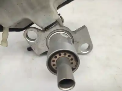 Автозапчастина б/у гальмівний насос для audi a4 b8 avant (8k5) 2.0 tdi посилання на oem iam 8k0611301a  