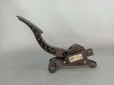 Second-hand car spare part accelerator pedal for hyundai i30 fastback (pde, pden) 1.6 crdi oem iam references 32700g4200  