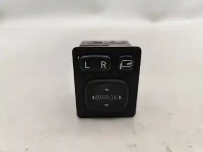 Автозапчасти б/у управление зеркалом за toyota auris ranchera familiar (_e18_) 1.4 d-4d (nde180_) ссылки oem iam 183639