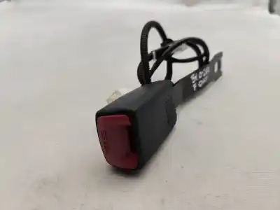 Автозапчастина б/у передній правий гачок для toyota auris ranchera familiar (_e18_) 1.4 d-4d (nde180_) посилання на oem iam e034501  