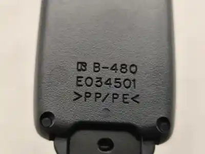 Автозапчасти б/у левый передний крюк ремня за toyota auris ranchera familiar (_e18_) 1.4 d-4d (nde180_) ссылки oem iam e034501  