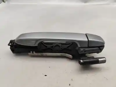 Автозапчасти б/у задняя правая наружная ручка за toyota auris ranchera familiar (_e18_) 1.4 d-4d (nde180_) ссылки oem iam 4231711  