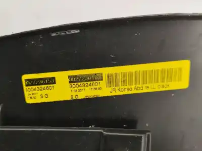 Автозапчастина б/у центральна консоль для opel adam (m13) 1.4 посилання на oem iam 13357636 / 30041567 / 30041569  