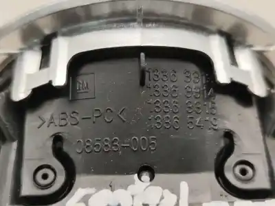 Автозапчастина б/у аераційна решіта для opel adam (m13) 1.4 посилання на oem iam   